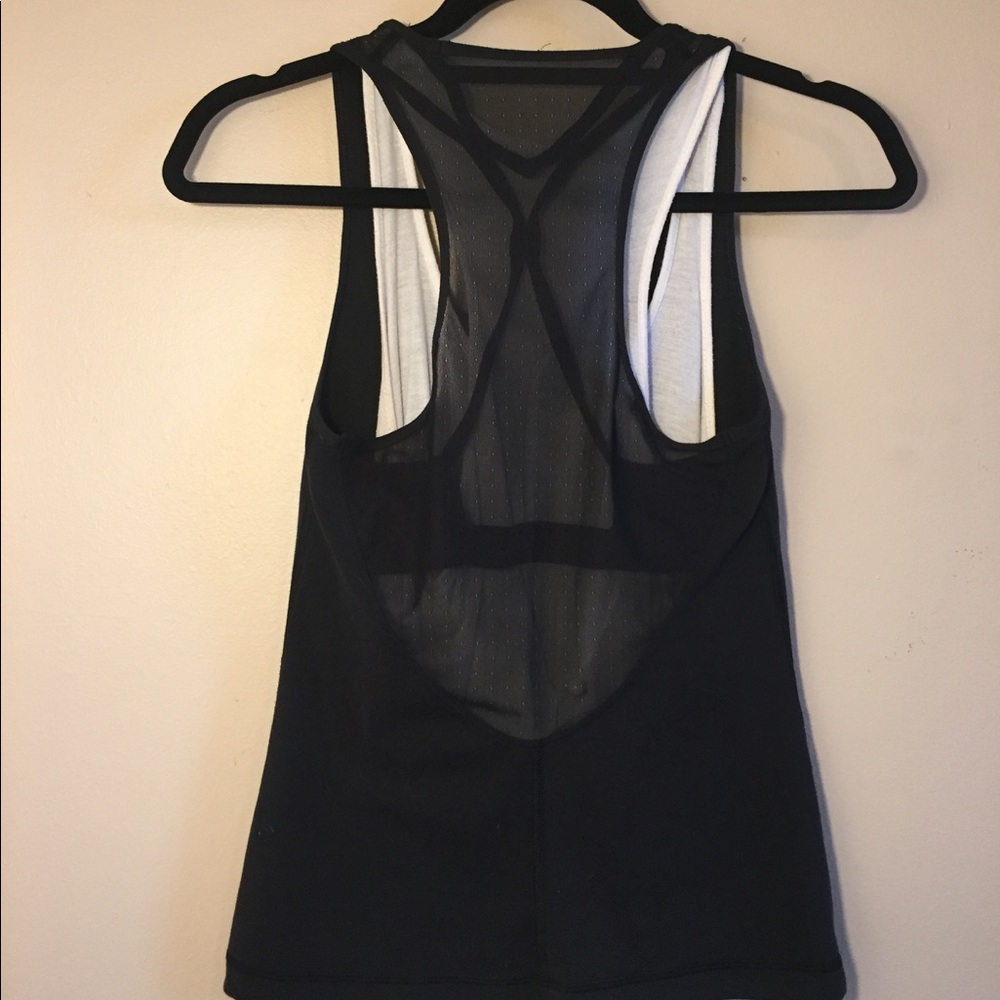 Lululemon Workout Top - Picture 2 of 4
